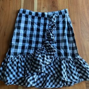 Stylish Black and White Checkered Skirt
